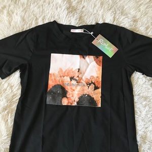 Women’s Graphic Tee